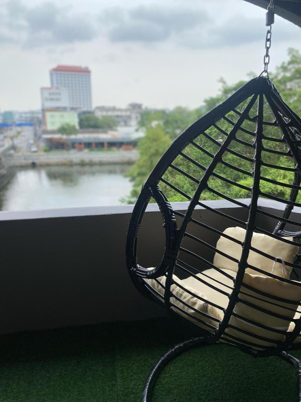 Chanmel Riverside 尖竹汶 外观 照片